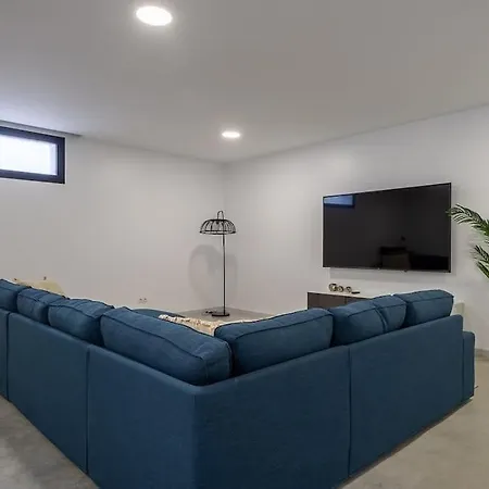 Villa Casa Innes: Entire 5 Bed Modern Villa. Pool. Valle Romano
