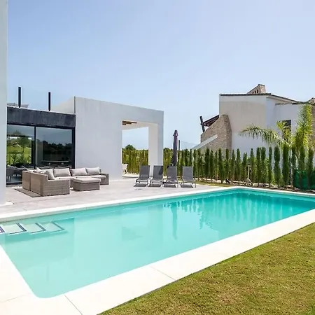 Casa Innes: Entire 5 Bed Modern Villa. Pool. Valle Villa *