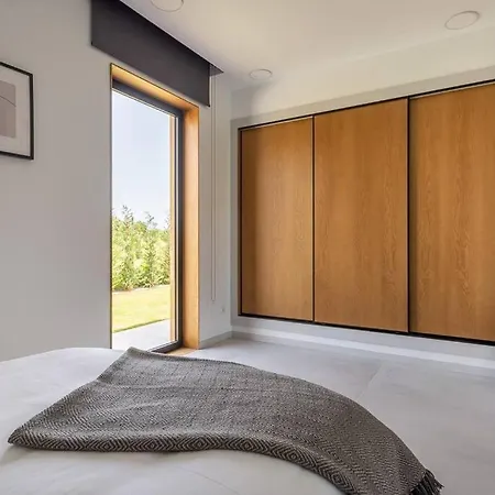 Casa Innes: Entire 5 Bed Modern Villa. Pool. Valle Romano * إِستيبونا