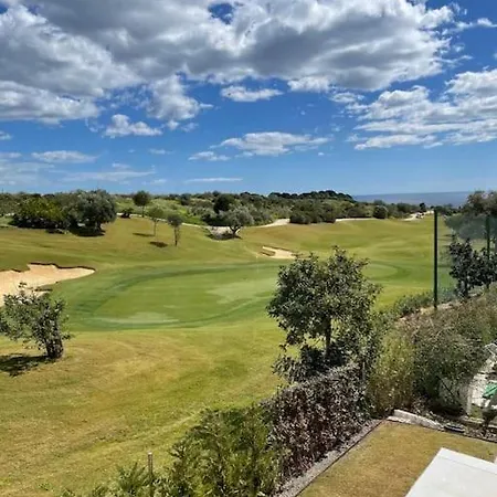 Casa Innes: Entire 5 Bed Modern Villa. Pool. Valle Romano וילה