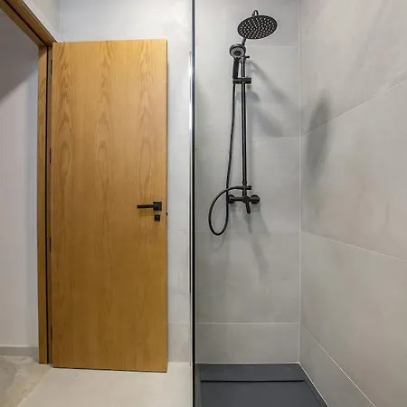 Casa Innes: Entire 5 Bed Modern Villa. Pool. Valle *